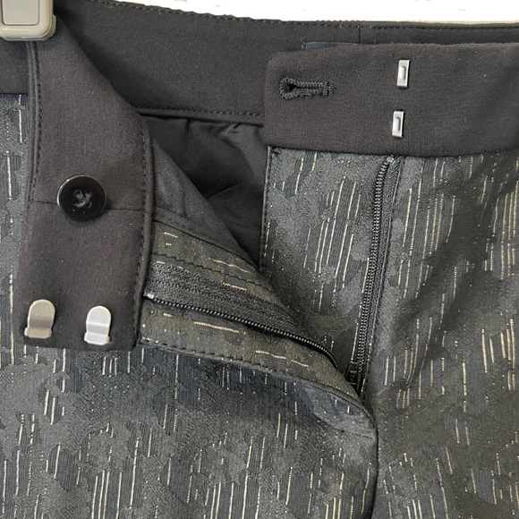 WHBM Black ponte pant with gold jacquard threading - Picture 5 of 8